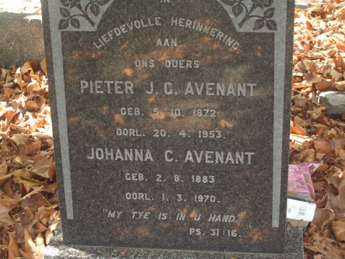 AVENANT Pieter J.G. 1872-1953 &amp; Johanna C. 1883-1970