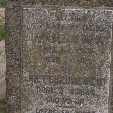 BEZUIDENHOUT Johan -1946 &amp; Joey -1945