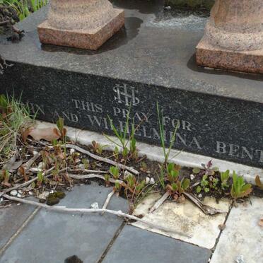 BENTO John &amp; Wilhelmina