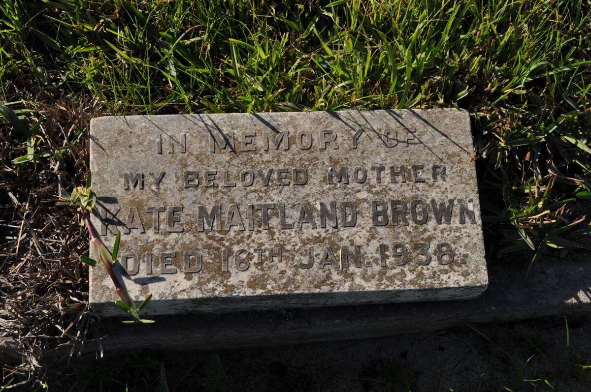 BROWN Kate Maitland -1938