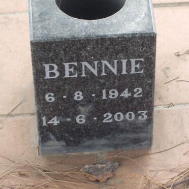 BURGER Bennie 1942-2003