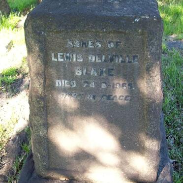 BLAKE Fred E. 1868-1955 &amp; Edith Mary ? 1879-1924 :: BLAKE Lewis Delville -1965