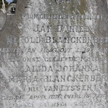 BLANCKENBERG :: VAN EYSSEN