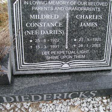 DIEDERICKS Charles James 1921-2003 &amp; Mildred Constance DARIES 1922-1991