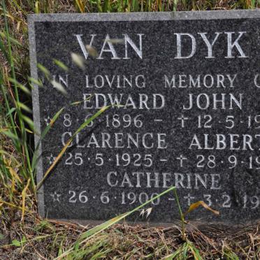 DYK Edward John, van 1896-1968 &amp; Catherine 1900-1995 :: VAN DYK Clarence Albert 1925-1927
