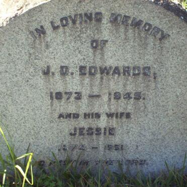 EDWARDS J.D. 1873-1945 &amp; Jessie 1874-1951 :: ? Hilda 1901-1965 