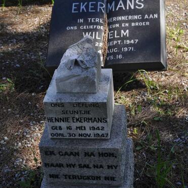 EKERMANS Hennie 1914-1980 &amp; Johanna Margaretha KIELBLOCK 1915-2006