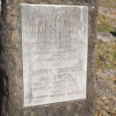 EKSTEEN Marthinus -1923 &amp; Carrie OWEN 1847-1931