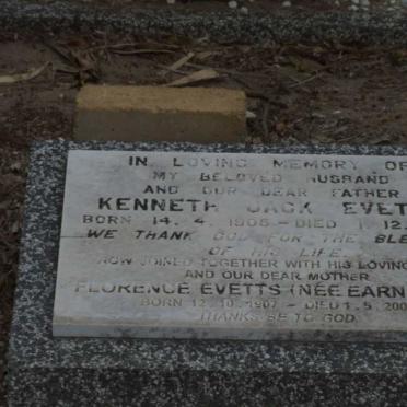 EVETTS Kenneth Jack 1905-1982 &amp; Florence EARNSHAW 1907-2000