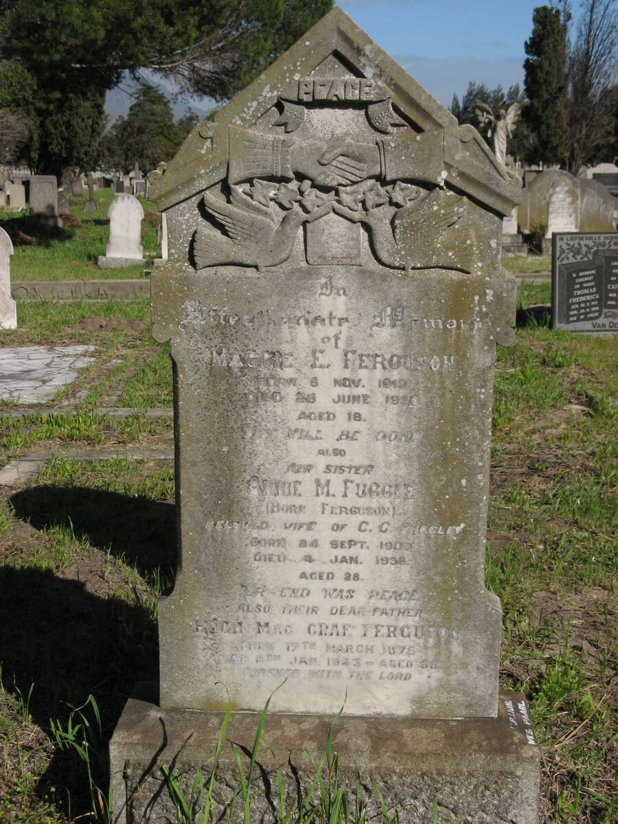 FERGUSON Hugh Mac Crae 1875-1945 :: FERGUSON Maggie E. 1912-1930 :: FUGGLE Annie M. nee FERGUSON 1909-1938