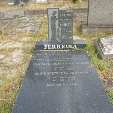 FERREIRA Danie Kritzinger 1921-1996 &amp; Reinette Anna 1924-1995 :: FERREIRA Shirley 1947-1958