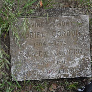 GORDON Muriel  1904-1979 :: GORDON Patrick 1943-1981