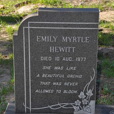 HEWITT Emily Myrtle -1977