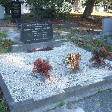 HOLTZHAUSEN Rozanna -1972, HOLTZHAUSEN Heinie -1972, GRAY Patricia -1972_1