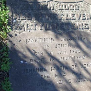 JONGH Marthinus Johannes, de 1885-1972 &amp; Johanna Maria 1889-1972 :: VERHOEF Petronella nee PIETERSE 1952-1935