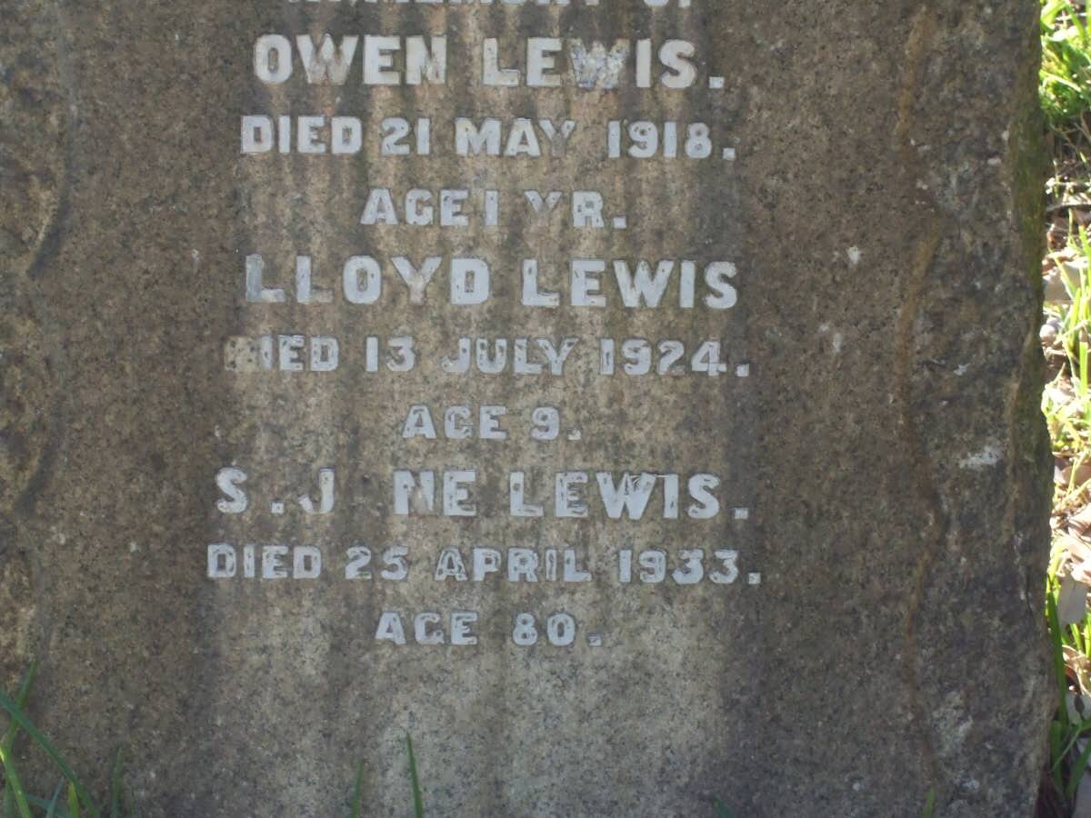 LEWIS Owen -1918 :: LEWIS Lloyd -1924 :: LEWIS S. Jane -1933