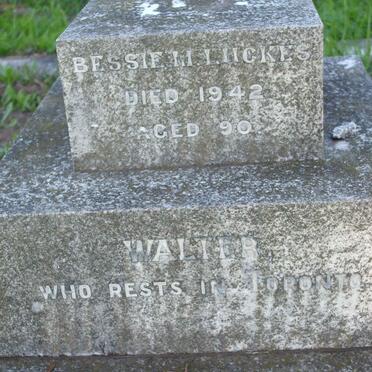 LUCKES Bessie  -1942 :: LUCKES Walter  ??