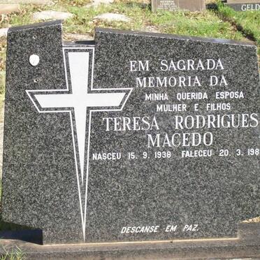 MAGEDO Teresa Rodrigues 1938-1989