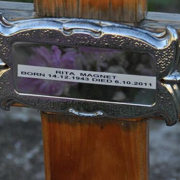 MAGNET Rita 1943-2011