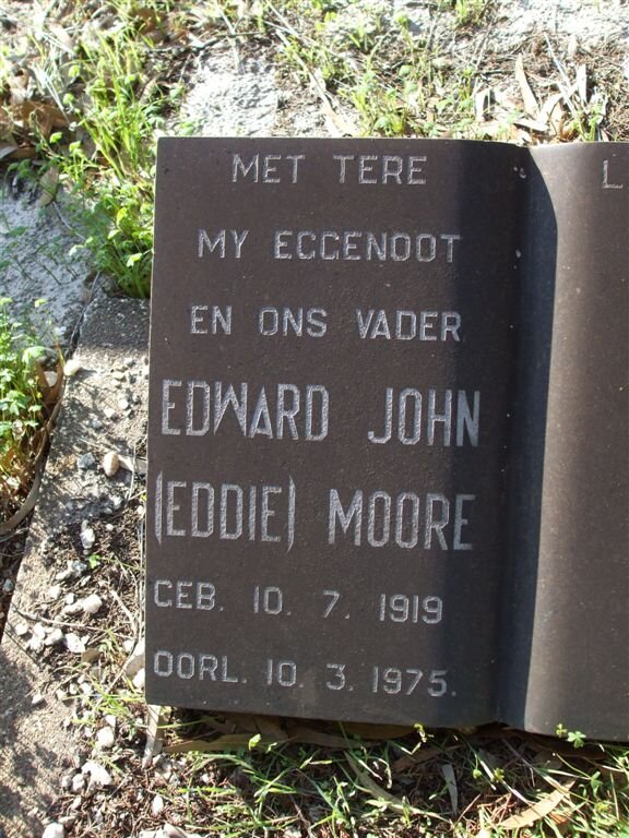 MOORE Edward Johan 1919-4975