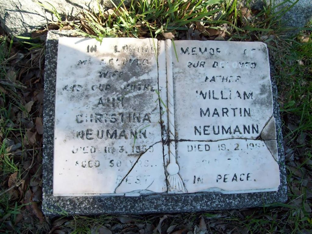 NEUMANN William -1981 &amp; Amy Christina -1959