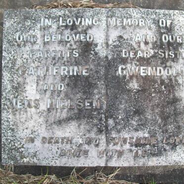 NIELSEN Jens &amp; Catherine :: NIELSEN Gwendoline