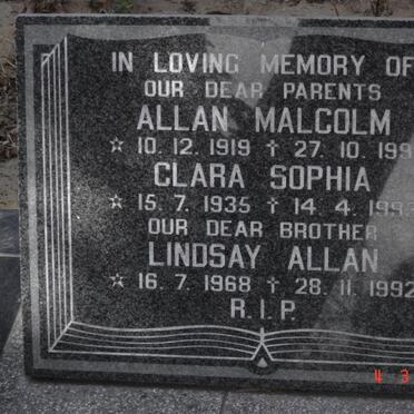 N - Vanne :: Surnames - N