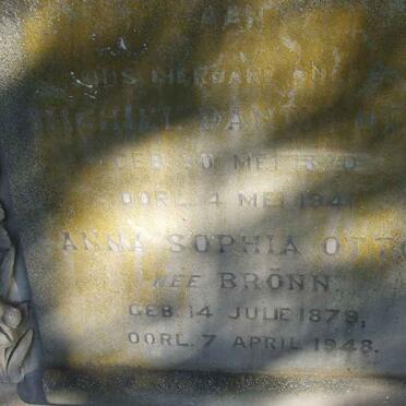OTTO Michiel Daniel 1870-1941 &amp; Anna Sophia BRONN 1879-1948