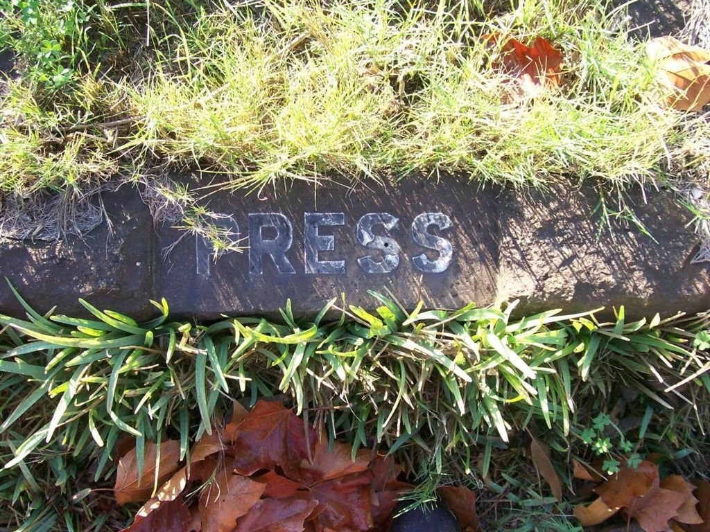 PRESS