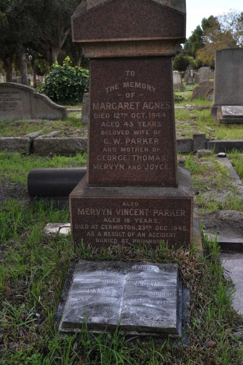 PARKER George William 1898-1973 &amp; Margaret Agnes -1944 :: PARKER Mervyn Vincent -1945