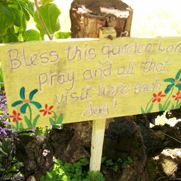 RUSSEL James Liddle 1917-1959 &amp; Jacoba Johanna M. 1917-1979 :: HUSKISSON Anna Christina 1886-1972