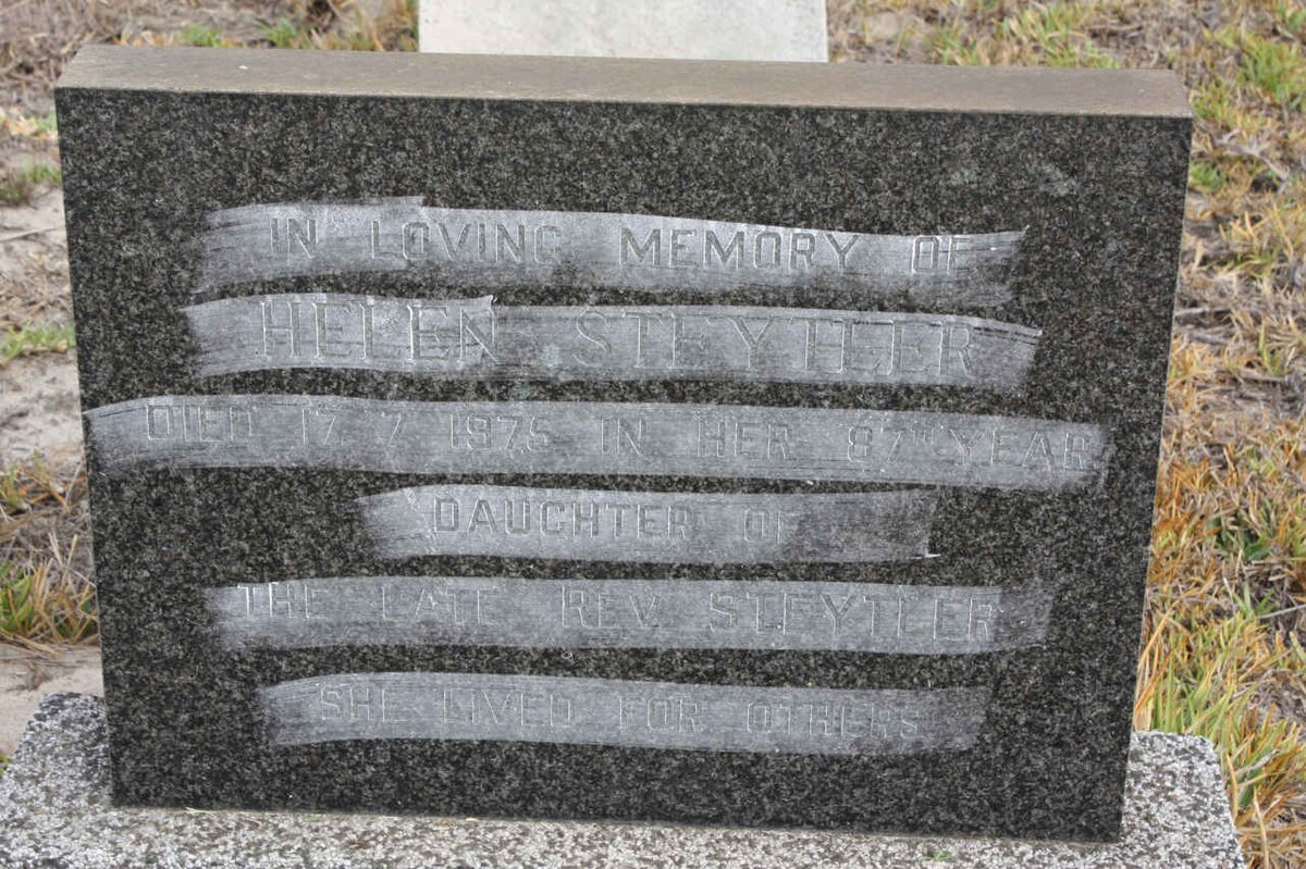 STEYTLER Helen -1975