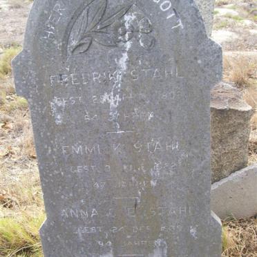 STAHL Frederik -1898 :: STAHL Emmi K. -1922 :: STAHL Anna J.E. -1939