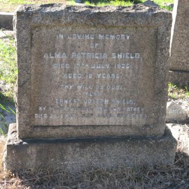 SHIELD Ernest Joseph -1972 :: SHIELD Alma Patricia -1935
