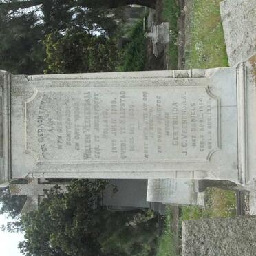 VEENENDAAL Willem 18??-1930 &amp; Gertruida J.C. DANIELS 1864-1933