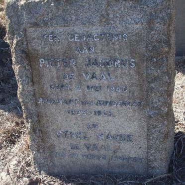 VAAL Pieter Jacobus, de -1946 &amp; Ethel Maude