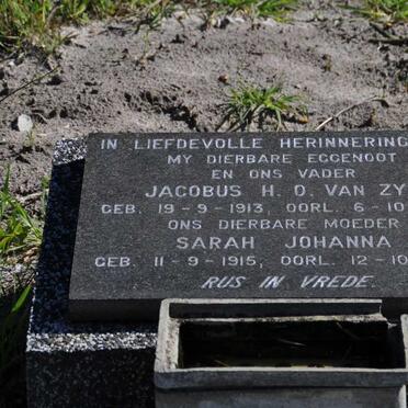 ZYL Jacobus H.O., van 1913-1979 &amp; Sarah Johanna 1915-1982