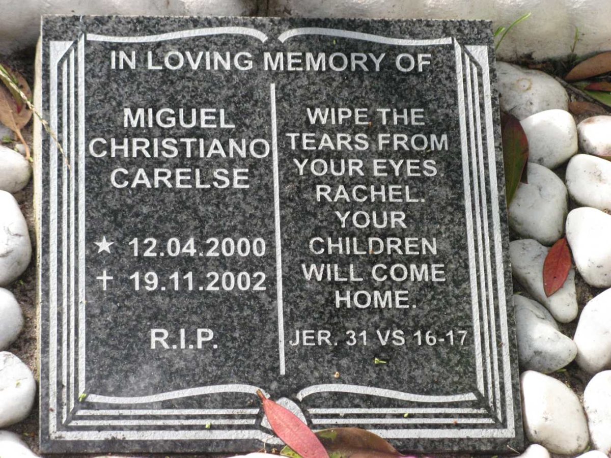 CARELSE Miguel Christiano 2000-2002