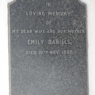 DANIELS Emily -1950