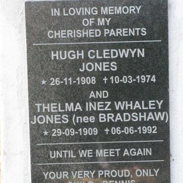 JONES Hugh Cledwyn 1908-1974 &amp; Thelma Inez Whaley BRADSHAW 1909-1992