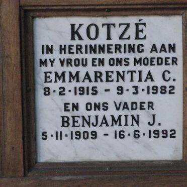 KOTZE Benjamin J. 1909-1992 &amp; Emmarentia C. 1915-1982