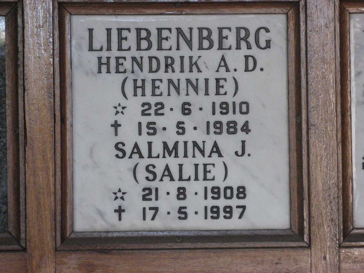 LIEBENBERG Hendrik A.D. 1910-1984 &amp; Salmina J. 1908-1997