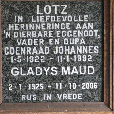 LOTZ Coenraad Johannes 1922-1992 &amp; Gladys Maude 1925-2006