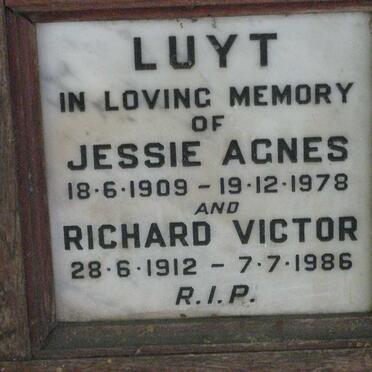LUYT Richard Victor 1912-1986 &amp; Jessie Agnes 1909-1978