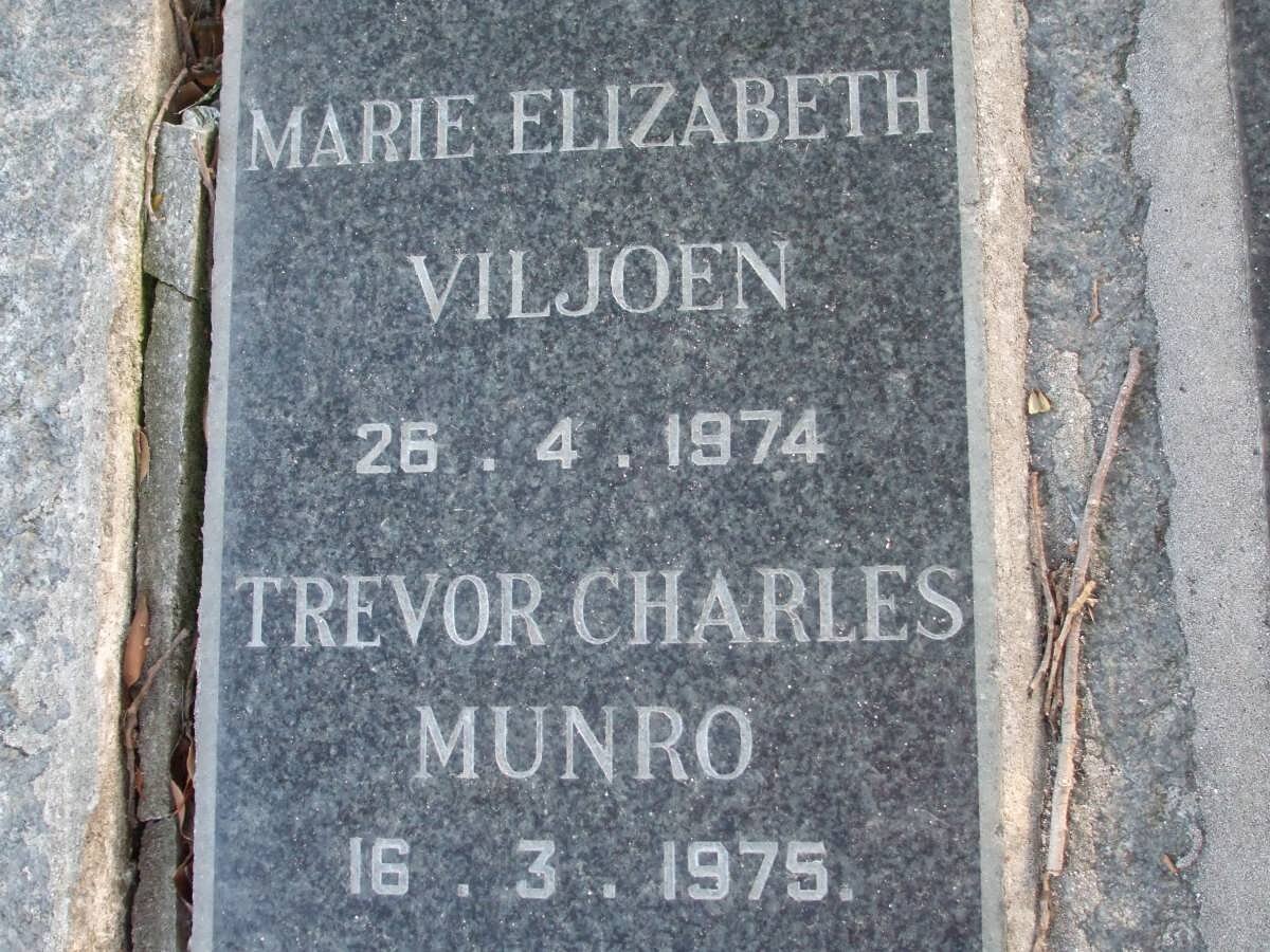 MUNRO Trevor Charles -1975 :: VILJOEN Marie Elizabeth -1974