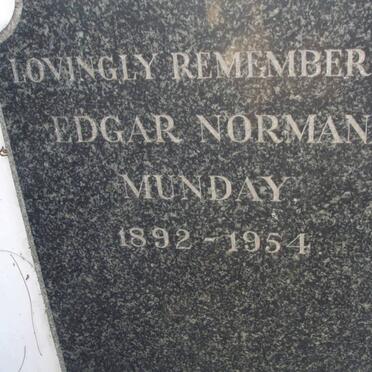 MUNDAY Edgar Norman 1892-1954