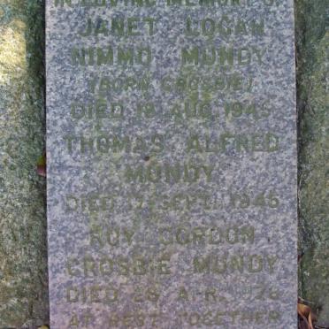 MUNDY Roy Gordon Crosbie -1976 :: MUNDY Thomas Alfred -1945 :: MUNDY Janet Logan Nimmo nee CROSBIE -1945