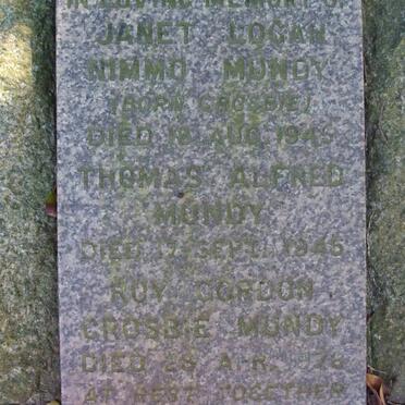 MUNDY Roy Gordon Crosbie -1976 :: MUNDY Thomas Alfred -1945 :: MUNDY Janet Logan Nimmo nee CROSBIE -1945