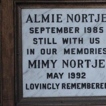 NORTJE Almie -1985 &amp; Mimy -1992