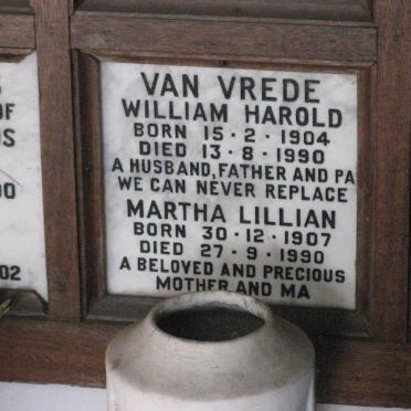 VREDE William Harold, van 1904-1990 &amp; Martha Lillian 1907-1990